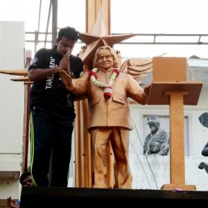 Abdul Kalam immortalised in bronze to inspire ideas