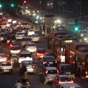 VOTE: Do you agree with the Delhi government's odd/even car proposal?