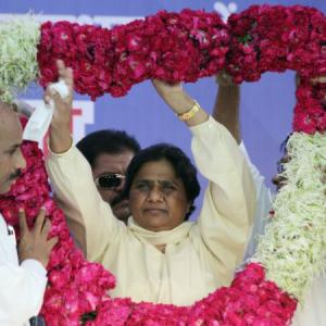Mayawati sees good omen for 2017