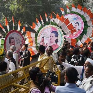 Sonia Gandhi signals to partymen: Congress needs you