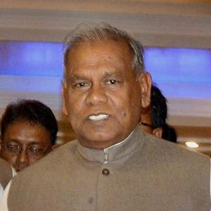 BJP to extend support if Manjhi manages to get 30 JD-U MLAs: Sources