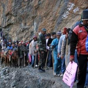 Amarnath Yatra suspended due to incessant rains