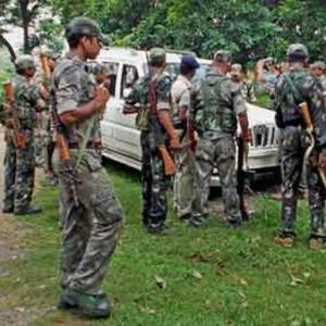 Bodies of 4 policemen abducted by Naxals found in Chhattisgarh