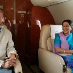 External Affairs Minister  Swaraj in Lanka ahead of Modi visit