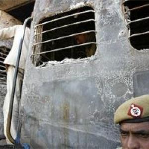 Pak summons Indian envoy, raises Samjhauta blast issue