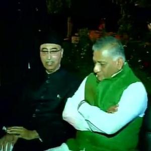 On Pakistan Day, MoS Singh dines with separatists