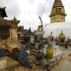 Nepal quake damages world's oldest Buddhist shrine