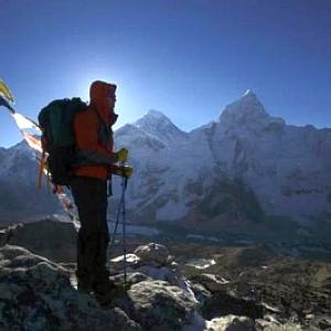 Nepal quake: Don't rush to Everest just yet, warn experts