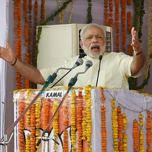 'Achche din' have come to people, 'bure' for those who looted them: Modi
