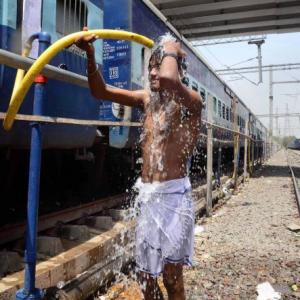 Over 1,100 killed in a week. Mapping India's heat wave