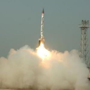 India test-fires indigenously developed interceptor missile