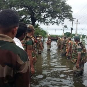 'Government of India should penalise TN government for floods'