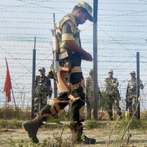 After 7-month lull, Pakistan violates border ceasefire in Kashmir