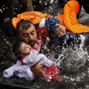 These moving pictures on the refugee crisis won the Pulitzer award