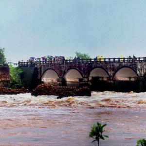Mahad bridge collapse: 2 more bodies found; death toll climbs to 26