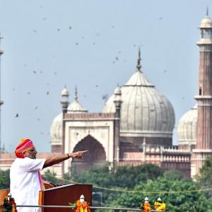 PHOTOS: When PM hailed free India @ Red Fort