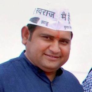 Sacked minister Sandeep Kumar booted from AAP