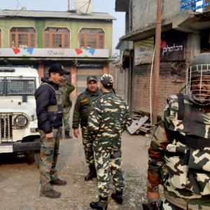Terrorists kill civilian on outskirts of Srinagar
