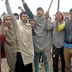 Haryana bans Internet, SMS following Jat protests
