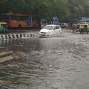 Rains throw traffic out of gear in Delhi