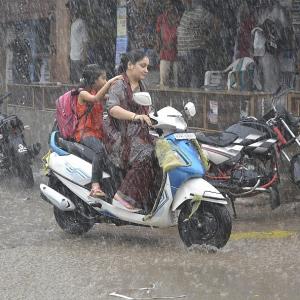 Heavy rains leave Mumbai in a gridlock