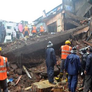 9 killed as building collapses in rain-hit Bhiwandi