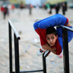PHOTOS: This Gaza boy twists and turns his body like no other