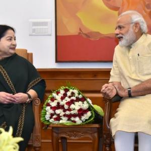 Modi rolls out red carpet for Jaya in RCR, will she reciprocate in RS?