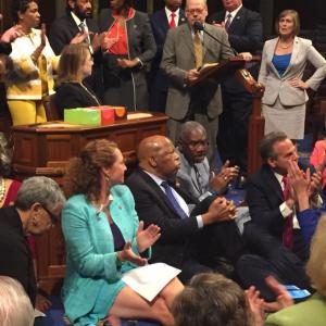 US Democrats end House sit-in protest over gun control
