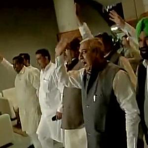 SYL canal issue: Haryana MLAs protest outside Punjab assembly