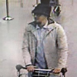 Brussels airport attackers named as El Bakraoui brothers