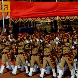 Maharashtra celebrates statehood day with fervour