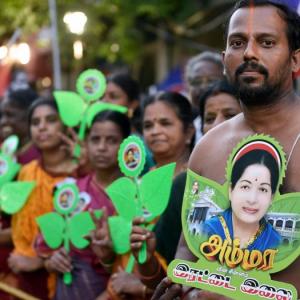 Will re-enact law to prevent NEET: Amma's promise in Tirunelveli