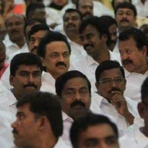 Stalin pushed to back rows at Jaya swearing-in, Karunanidhi livid