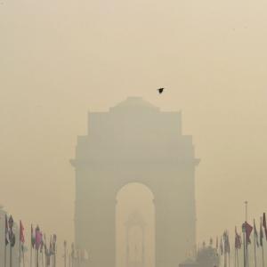 PHOTOS: A gas chamber called Delhi