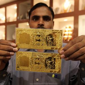 Demonetisation: How it will impact gold, real estate sectors