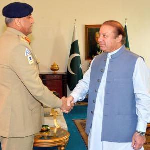 Won't bow down to any pressure: Sharif, Pak army chief on Jadhav