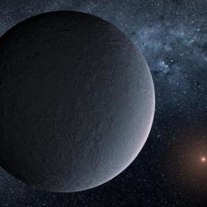 'Iceball' planet about the same mass as Earth found