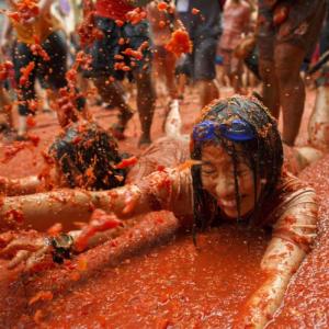 12 most insane images from the world's biggest tomato festival