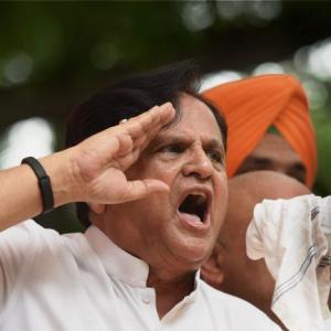 How Ahmed Patel outwitted Amit Shah