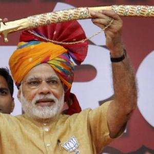 'Shame on you, PM': Oppn, Sena slam Modi for linking Pak to Gujarat polls