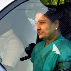 Sasikala cries foul, says tough for a woman to be in politics