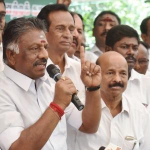 'OPS will not be CM, that was Chinnamma's vow'