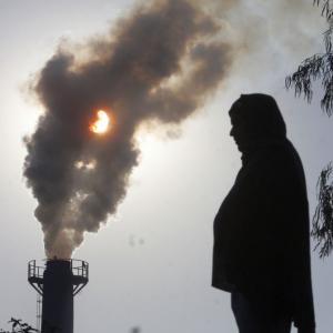 Choked! 2 Indians die every minute due to air pollution