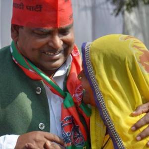 Why is Prajapati still in cabinet, UP governor asks CM Akhilesh