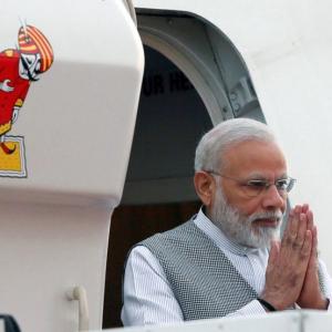 With Modi in Colombo, Lanka rejects China's request for submarine docking