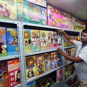 Days before Diwali, traders move SC over firecracker ban
