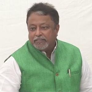 With a 'heavy heart', Mukul Roy quits TMC