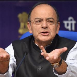 Jaitley: Cong peddling lies on Rafale to save 'sinking dynasty'