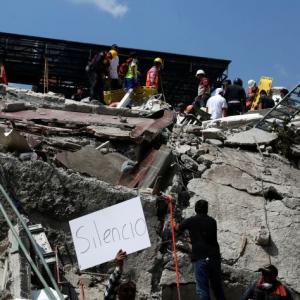Strong Mexico quake kills 224, including 21 school kids